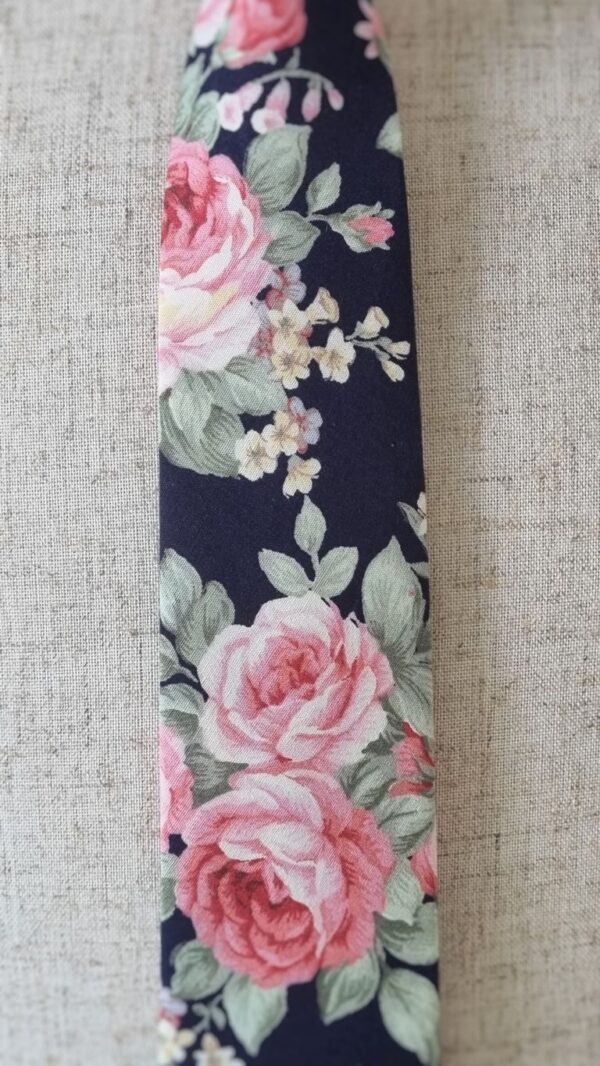 Coming Up Roses Floral Tie - Image 2