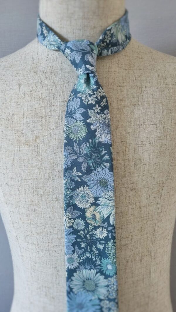 Dusty Blue Sunflower Fields Modern Mens Tie New Zealand